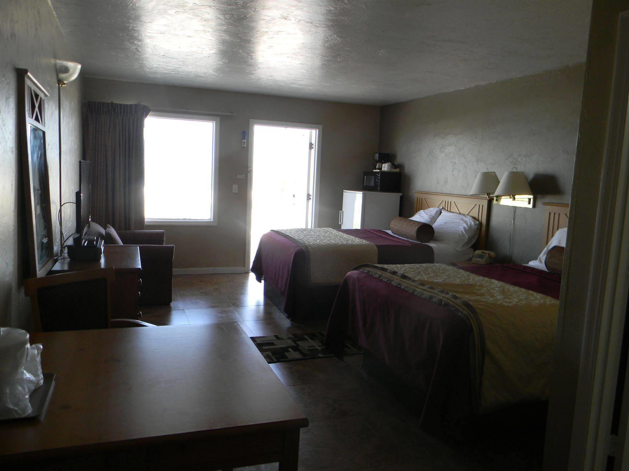 Topaz Motel - แฟลกเกลอร์บีช ภายนอก รูปภาพ