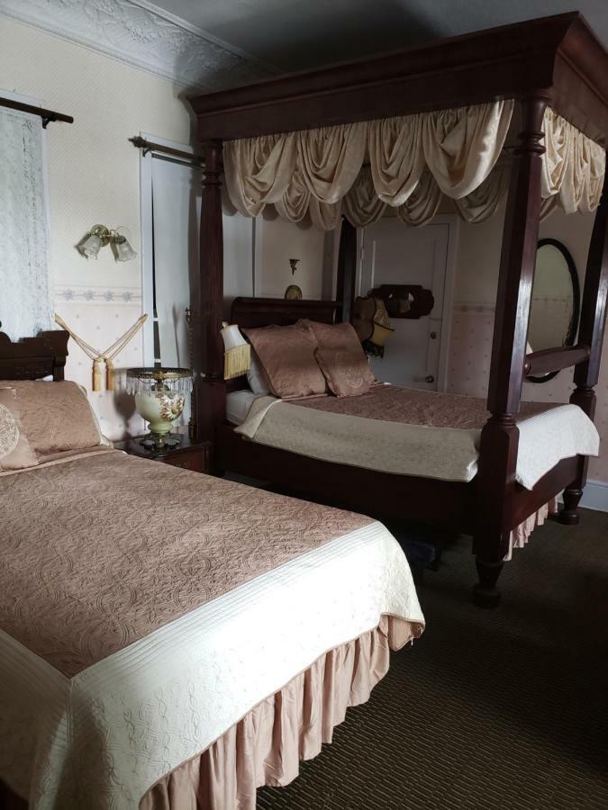 Topaz Motel - แฟลกเกลอร์บีช ภายนอก รูปภาพ