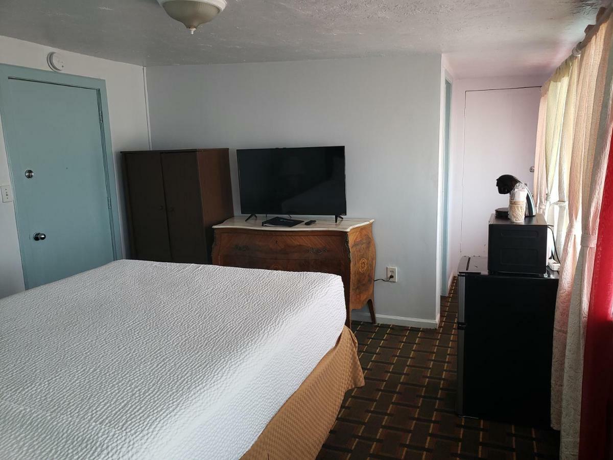 Topaz Motel - แฟลกเกลอร์บีช ภายนอก รูปภาพ